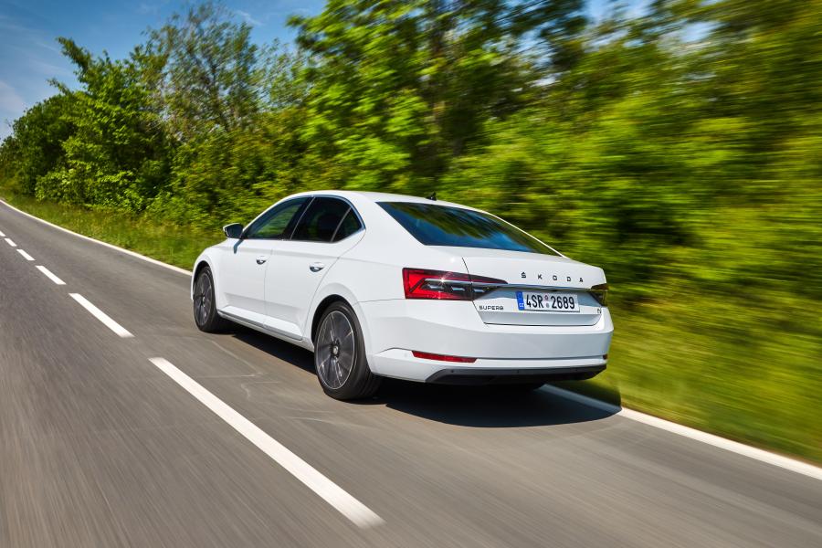  Skoda Superb iV 2019 года  (WW) (фото 11 из 55)